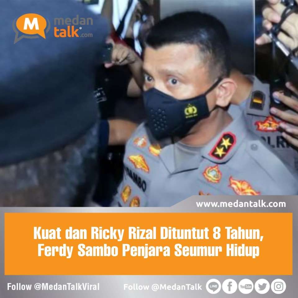 Kuat dan Ricky Rizal Dituntut 8 Tahun, Ferdy Sambo Penjara Seumur Hidup

Mantan Kadiv Propam Polri Ferdy Sambo dituntut penjara seumur hidup oleh jaksa penuntut umum dalam kasus pembunuhan berencana dan obstruction of justice terhadap kematian Nofriansyah Yosua Hutabarat alias Brigadir J.

Sambo lantas dicecar oleh awak media mengenai tuntutan penjara seumur hidup yang diberikan jaksa penuntut umum, namun ia tak meresponsnya.

Sambo juga bungkam saat ditanya mengenai analisis jaksa penuntut umum ihwal perselingkuhan antara istrinya, Putri Candrawathi dengan Brigadir J di Magelang, Jawa Tengah pada 7 Juli lalu.

Tanpa mengucapkan sepatah kata pun, Sambo kemudian mengenakan rompi tahanan merah dengan nomor 01 dan borgol di tangannya. Ia lalu bergegas meninggalkan ruang sidang utama dengan dikawal ketat oleh anggota Brimob.

Sambo dituntut hukuman pidana seumur hidup karena dinilai jaksa terbukti secara sah dan meyakinkan melakukan pembunuhan berencana terhadap Brigadir J serta merusak barang bukti elektronik terkait pembunuhan Brigadir J.

"Menjatuhkan pidana terhadap terdakwa Ferdy Sambo dengan pidana penjara seumur hidup," ujar jaksa saat membacakan tuntutan di Pengadilan Negeri Jakarta Selatan, Selasa (17/1).

Sambo dinilai terbukti melanggar Pasal 340 KUHP juncto Pasal 55 ayat 1 ke-1 KUHP.

Ia juga nilai melanggar Pasal 49 juncto Pasal 33 Undang-Undang No 19 Tahun 2016 tentang Perubahan atas Undang-Undang Nomor 11 Tahun 2008 tentang Informasi dan Transaksi Elektronik juncto pasal 55 ayat 1 ke-1 KUHP.

Ferdy Sambo bersama Putri Candrawathi, serta Richard Eliezer Pudihang Lumiu atau Bharada E, Ricky Rizal atau Bripka RR, dan Kuat Ma'ruf didakwa melakukan tindak pidana pembunuhan berencana terhadap Brigadir J.

Sebelumnya, terdakwa Kuat Ma'ruf dan Ricky Rizal telah dituntut pidana delapan tahun penjara dalam kasus pembunuhan berencana terhadap Brigadir J.

Sumber: cnnindonesia.com