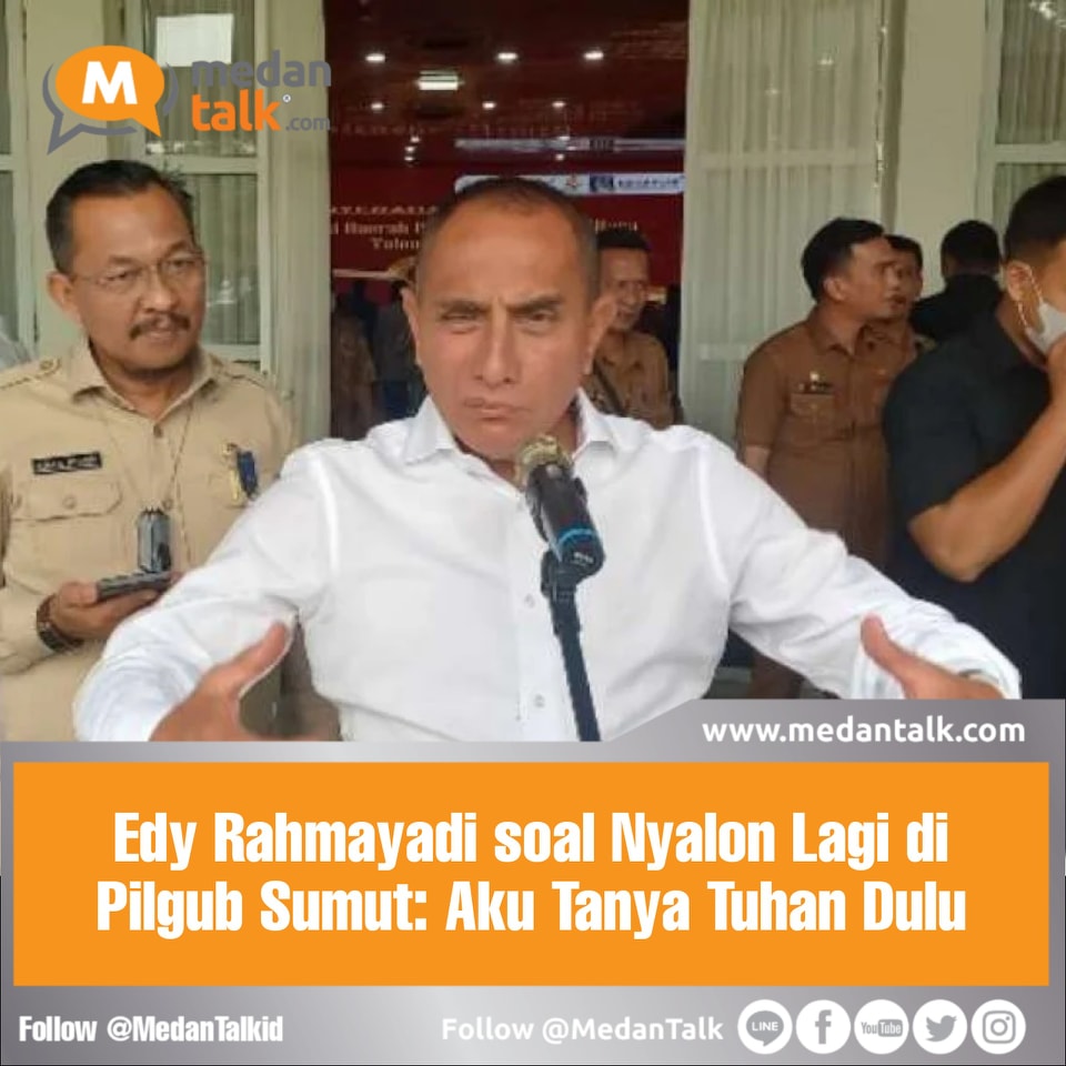Edy Rahmayadi soal Nyalon Lagi di Pilgub Sumut: Aku Tanya Tuhan Dulu

Gubernur Sumatera Utara (Sumut), Edy Rahmayadi belum memutuskan akan maju kembali pada Pemilihan Gubernur (Pilgub) Sumut 2024. Ia mengaku akan berkomunikasi dengan Tuhan terlebih dahulu.

"Nanti ku tanya sama Tuhan dulu," kata eks Pangkostrad tersebut, Selasa (21/2).

Meski demikian, Edy berharap ada sosok yang lebih baik darinya untuk memimpin Sumatera Utara. Sebab pekerjaan memimpin daerah memang cukup berat.

"Saya berharap ada orang yang lebih baik dari saya. Karena pekerjaan ini rasanya berat sekali," ungkap Edy.

Edy pun mengaku selama menjadi Gubernur Sumut sudah berupaya memberikan yang terbaik untuk masyarakat.

"Ada yang lebih baik, kalian yang menilai itu. Kalau ditanya saya lebih baik? saya pasti lebih baik. Tapi Tidak fair begitu. Nanti kita lihat," pungkasnya.

Saat disinggung apakah pernyataannya itu merupakan isyarat tak akan maju kembali pada Pilgub 2024, Edy Rahmayadi tak memberi jawaban dengan tegas.

"Boleh jadi, nanti kita lihat," ungkapnya.

Namun begitu, jika sosok yang maju Pilgub 2024 tidak berintegritas, Edy Rahmayadi memastikan siap maju demi rakyatnya.

"Tapi kalau orangnya yang maju abal-abal juga terpaksa lah saya maju. Karena ini rakyat ku, kampung ku yang harus punya integritas," bebernya.

Edy menambahkan untuk membangun sebuah daerah, yang harus diprioritaskan adalah pendidikan dan kesehatan.

"Standar dasar manusia adalah pendidikan dan kesehatan. Ini yang saya geber dan diprioritaskan lebih besar daripada target-target yang lain," urainya.

Sumber: cnnindonesia.com/nasional/20230222060836-32-916144/edy-rahmayadi-soal-nyalon-lagi-di-pilgub-sumut-aku-tanya-tuhan-dulu/amp