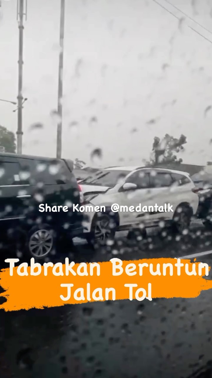 Tabrakan Beruntun dijalan Tol, mengakibatkan lalulintas padat macet hingga berjam jam Menurut