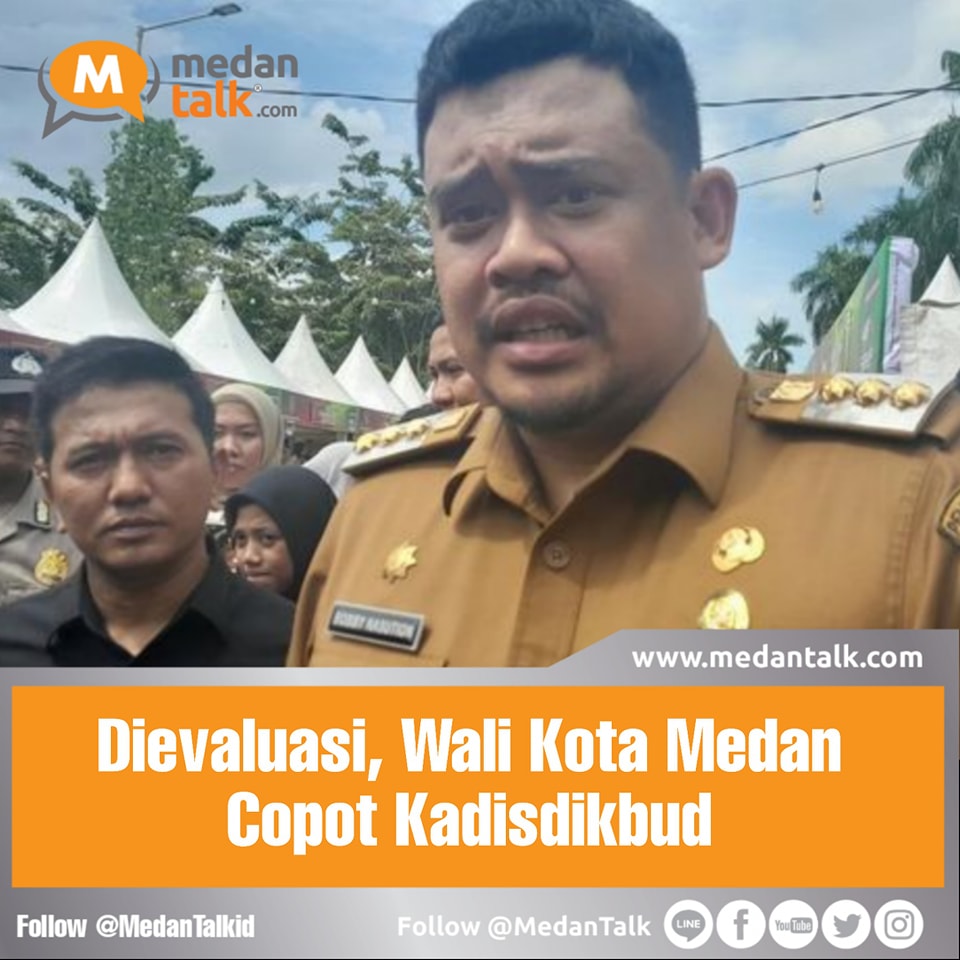 Wali Kota Medan Bobby Nasution mencopot Laksamana Putra Siregar dari jabatan Kepala