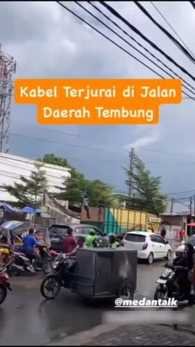 Kabel Terjurai di tengah jalan didaerah pasar 7 tembung Deliserdang Hari ini