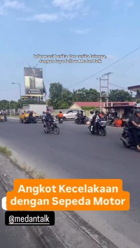 Angkot tabrakan dengan sepeda motor sore tadi daerah dijalan Wiliam Iskandar Medan.
Tetap berhati - hati, utamakan keselamatan dari pada kecepatan berkendara.