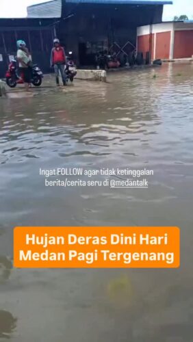 Hujan Deras Dini Hari, Pagi Medan Tergenang, bagaimana dengan daerah anda?
Hujan deras dini hari 16/10/25 saat masih gelap, pagi ini Medan terpantau tergenang di sejumlah daerah. Menurut sejumlah laporan terlihat jalanan tergenang sekitar Marelan, Tembung, Medan Binjai Km 12. Dekat pintu tol Letda Sujono dan Pancing.
Masyarakat dihimbau untuk berhati-hati dijalan perhatikan jalanan dekat lobang dan parit. Sejumlah kendaraan terlihat mogok juga
Terlihat postingan @medanku ada bumper mobil lepas di jalanan mungkin tabrak pembatas jalan atau lobang
Cek video lainnya di @medantalkid dan story repost @medantalk
♡ Silakan share (cerita/info lalulintas) ke story mention @medantalk dan juga @medantalkviral @medanku @medantalkid utk admin seleksi dan repost. Ingat tulis lokasi & kapan kejadian, keterangan kejadian dgn jelas dan lengkap di story agar mudah di mengerti saat repost. Pastikan juga akun anda tidak dikunci agar kami bisa lihat dan repost. Terima kasih
◇ Selalu pantau STORY dan FOLLOW @medantalk utk info kejadian/kecelakaan/lalulintas terkini yang blm tentu di post ke feed. Ingat juga Aktifkan notifikasi agar tidak ketinggalan breaking news/story