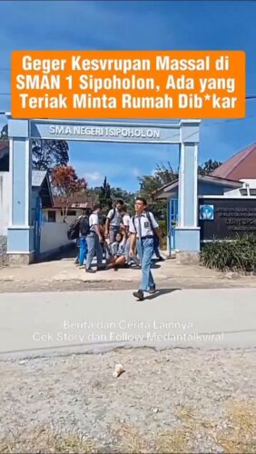 Kesurupan massal terjadi di SMA Negeri 1 Sipoholon, Kecamatan Sipoholon, Kabupaten Tapanuli Utara (Taput), saat pelajaran berlangsung, Senin (13/10/2025), membuat situasi menjadi menc3kam. Tidak hanya itu, bahkan ada seorang siswi yang kesvrupan berteriak meminta rumah dib*kar.
Akibat kejadian aneh itu, membuat seluruh siswa/siswi dan staf pengajar panik. Aktivitas belajar mengajar pun ikut terhenti. Guna mengantisipasi hal yang tidak diinginkan, pihak sekolah memulangkan para siswa/siswi lebih awal.
Keterangan yang dihimpun dari sejumlah siswi menyebutkan, tidak tahu persis berapa siswi yang kesurupan, namun setidaknya ada sekitar 20 orang.
"Yang kesurupan dan semua perempuan. Tahu-tahu ada yang menjerit saat proses belajar di ruangan. Terus merembet ke siswi-siswi lainnya. Siswa dan guru yang sedang mengajar langsung berhamburan keluar kelas untuk menolong," sebut seorang siswi boru Simanungkalit, yang tidak ikut kesvrupan.
Kejadian kesurupan ini menurutnya, sudah pernah terjadi sepekan yang lalu pada Rabu (8/10/2025), hingga Jumat (10/10/2025)
Saat dimintai keterangan mengenai kejadian kesurupan yang menimpa siswi-siswinya, pihak SMAN 1 Sipoholon belum memberikan keterangan resmi kepada media.
Saat dikomfirmasi melalui WhatsApp (WA), Kepala Seksi SMA Cabang Dinas Pendidikan Humbang Hasundutan dan Taput Wilayah IX, Doharta Ida Hutabarat, belum ada tanggapan
Source Rilis Harian SIB
Utk Berita & video Viral follow @medantalkviral